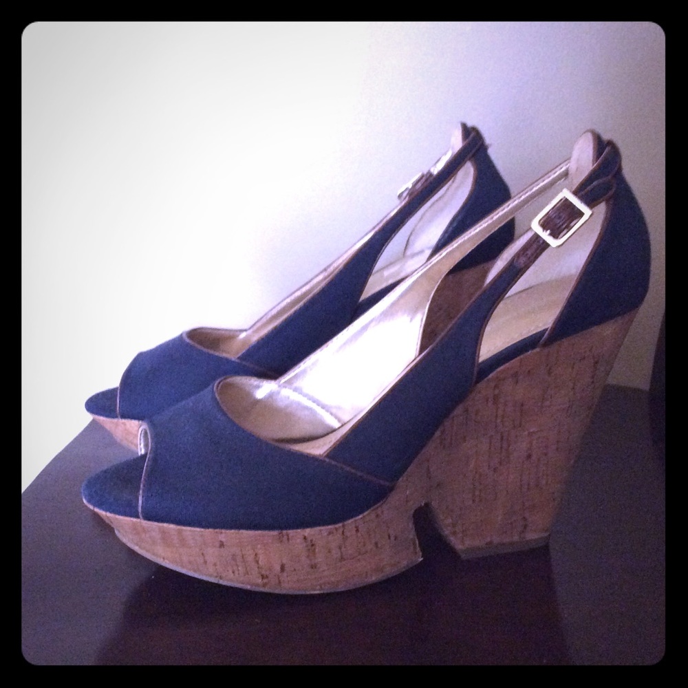 🚫SOLD 🚫Wedge Heels